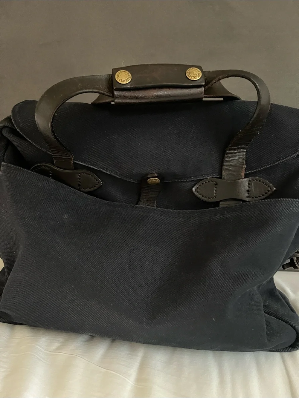 Filson 70257 Rugged Twill Briefcase Computer Bag In Navy